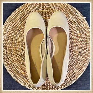 White 60’s inspired Chunky Heels